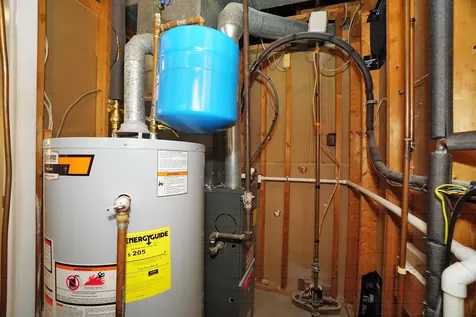 42 Woodfield Street Nashua NH 03062