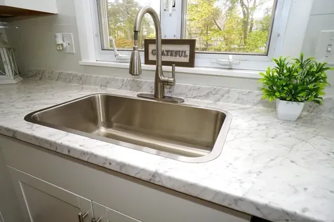 42 Woodfield Street Nashua NH 03062