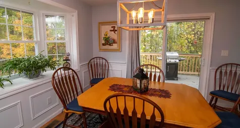 35 Locksley Lane Raymond NH 03077