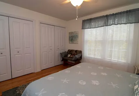 35 Locksley Lane Raymond NH 03077