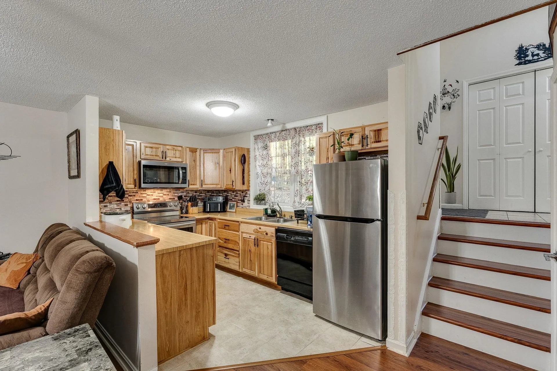 190 Oak Circle Colchester VT 05446