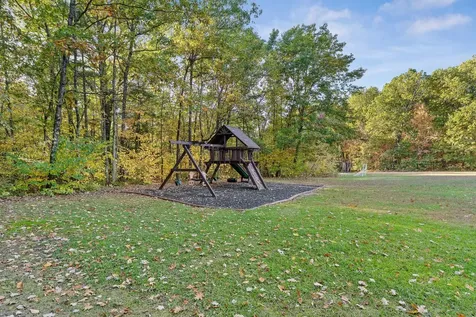 190 Oak Circle Colchester VT 05446