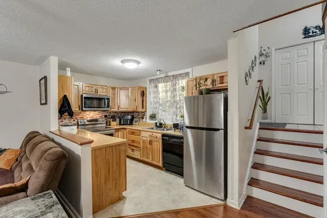 190 Oak Circle Colchester VT 05446