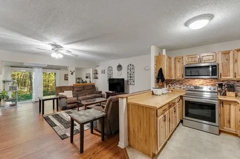 190 Oak Circle Colchester VT 05446