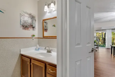 190 Oak Circle Colchester VT 05446