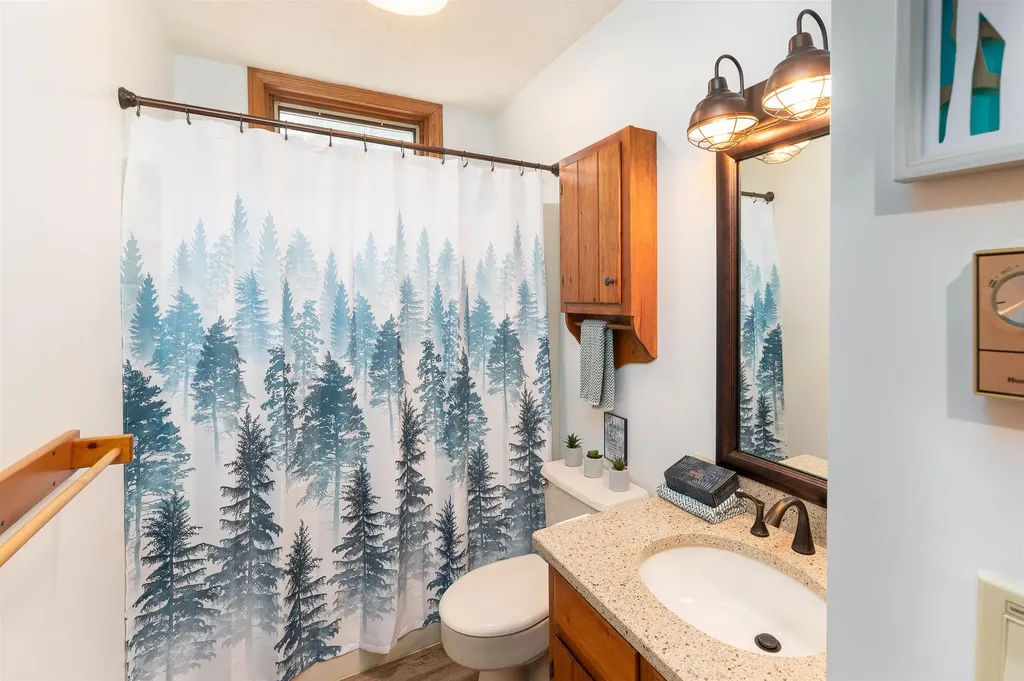 10 Elm Brook Road Conway NH 03860