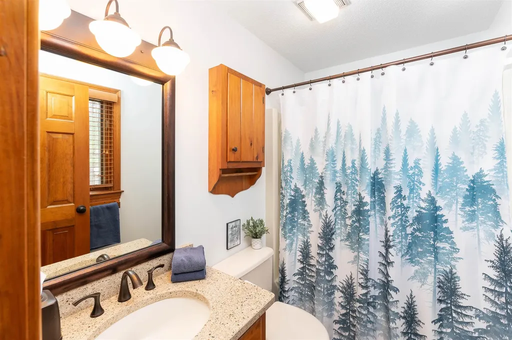 10 Elm Brook Road Conway NH 03860