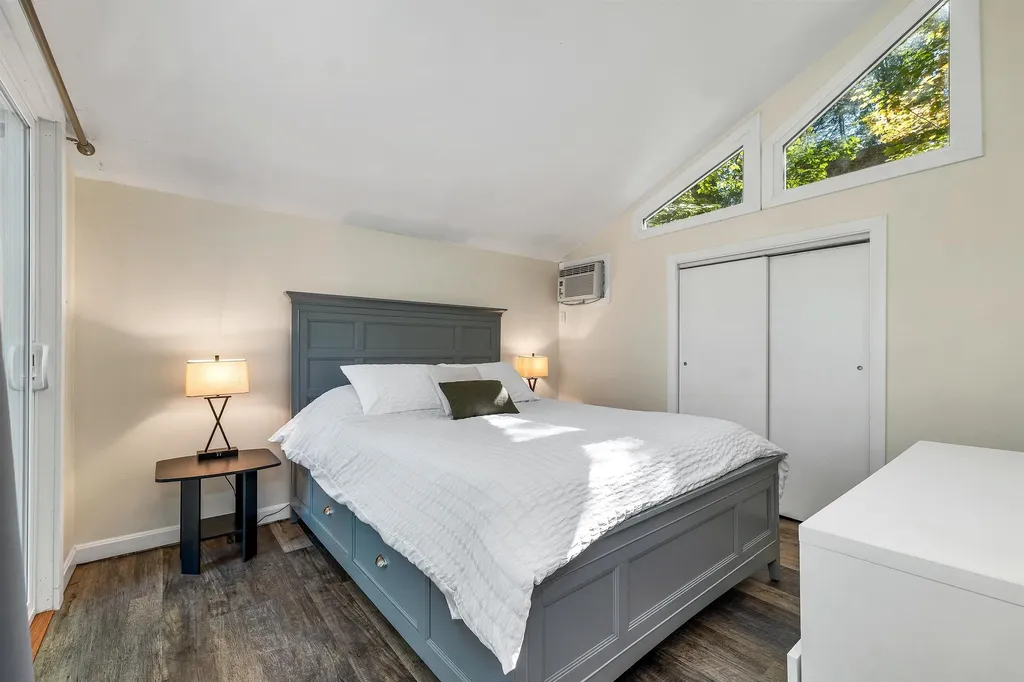 7 Wildwood Road Albany NH 03818