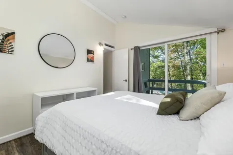 7 Wildwood Road Albany NH 03818