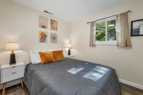 7 Wildwood Road Albany NH 03818