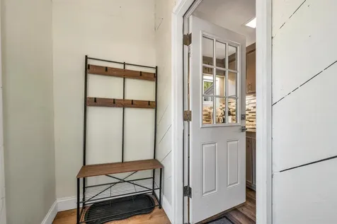 7 Wildwood Road Albany NH 03818