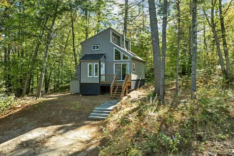 7 Wildwood Road Albany NH 03818