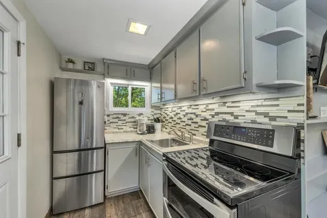 7 Wildwood Road Albany NH 03818