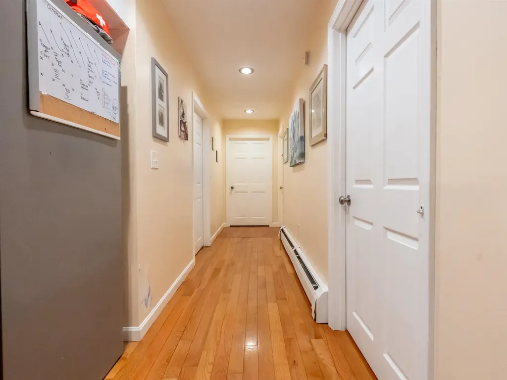 87 S Wilson Street Manchester NH 03103