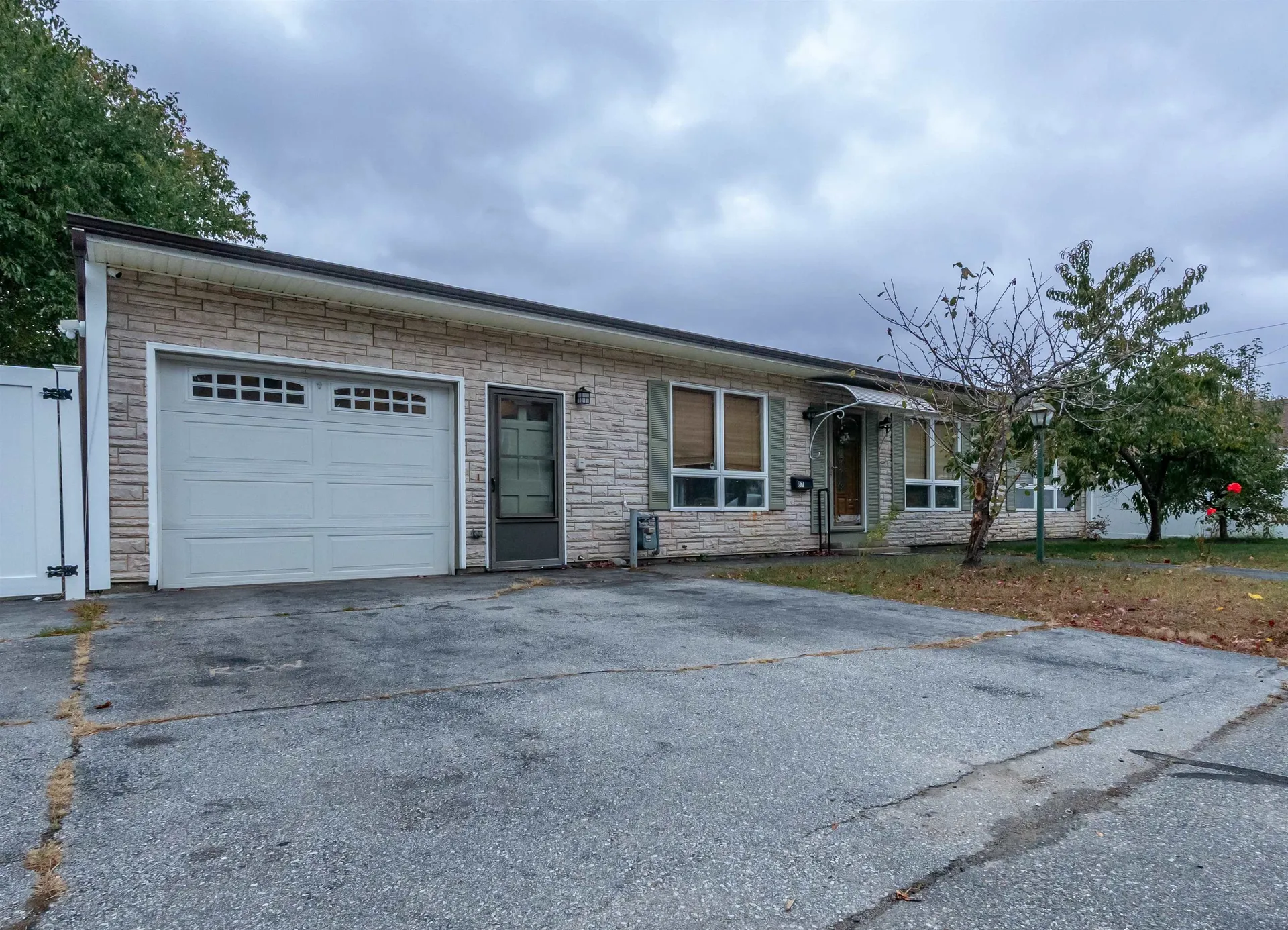 87 S Wilson Street Manchester NH 03103