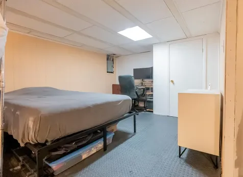 87 S Wilson Street Manchester NH 03103