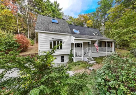 18 Adams Street Milford NH 03055