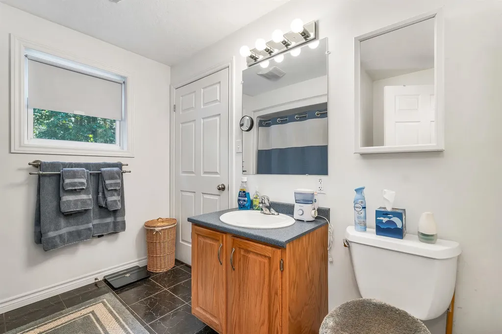 314 Stage Road Sanbornton NH 03269