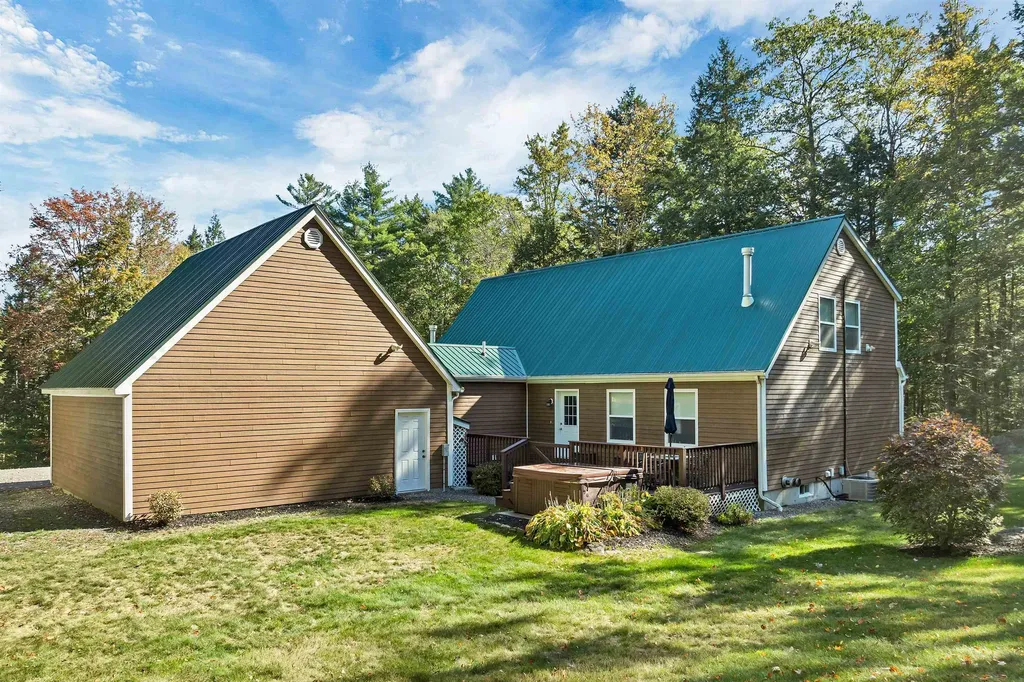 314 Stage Road Sanbornton NH 03269