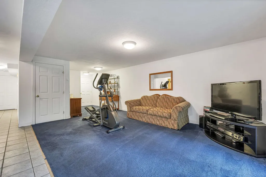 314 Stage Road Sanbornton NH 03269