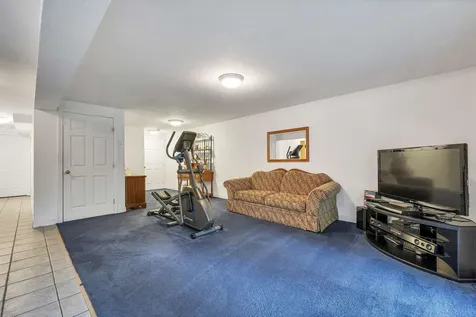 314 Stage Road Sanbornton NH 03269