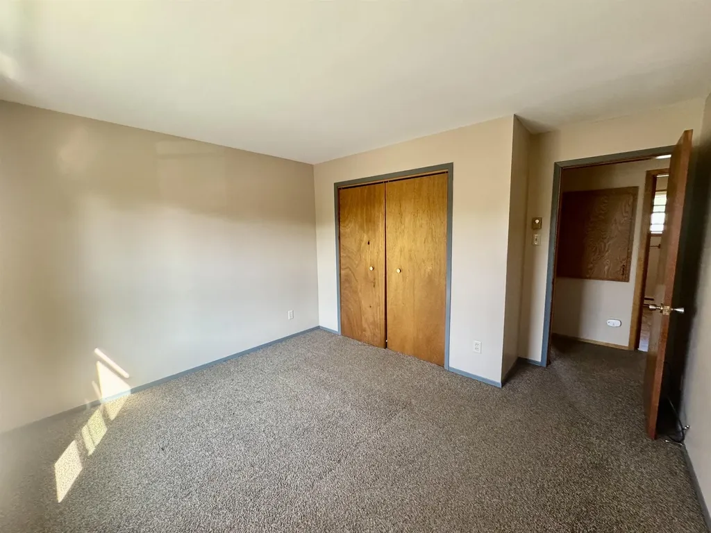 31 Central Street Hillsborough NH 03244