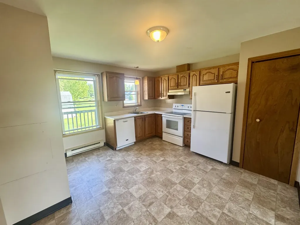 31 Central Street Hillsborough NH 03244