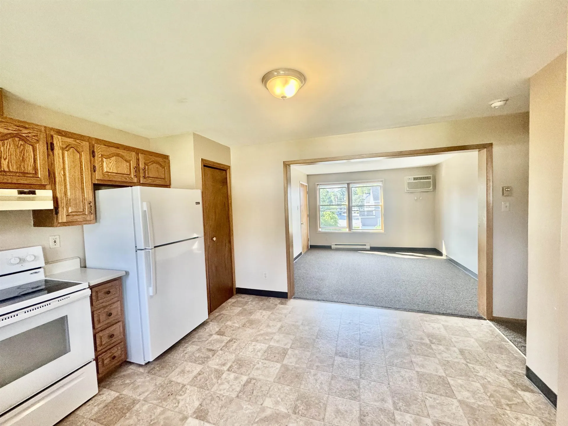 31 Central Street Hillsborough NH 03244