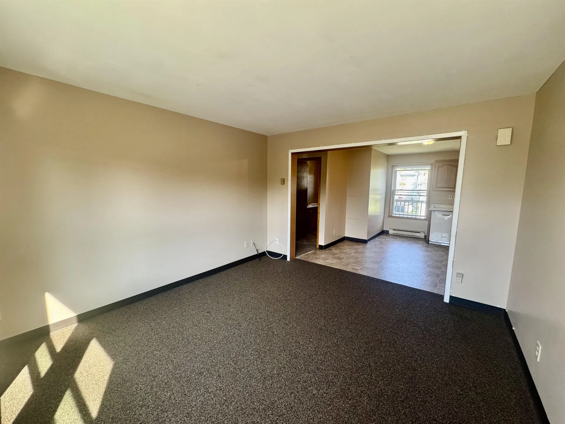 31 Central Street Hillsborough NH 03244