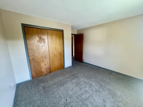 31 Central Street Hillsborough NH 03244