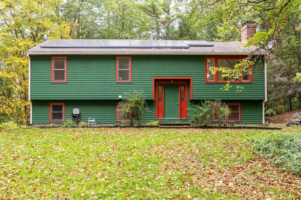 10 Merrill Lane Newmarket NH 03857