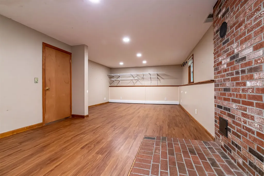 10 Merrill Lane Newmarket NH 03857