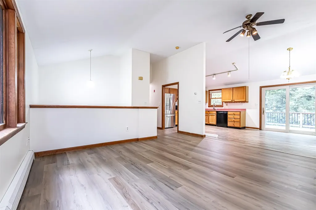 10 Merrill Lane Newmarket NH 03857