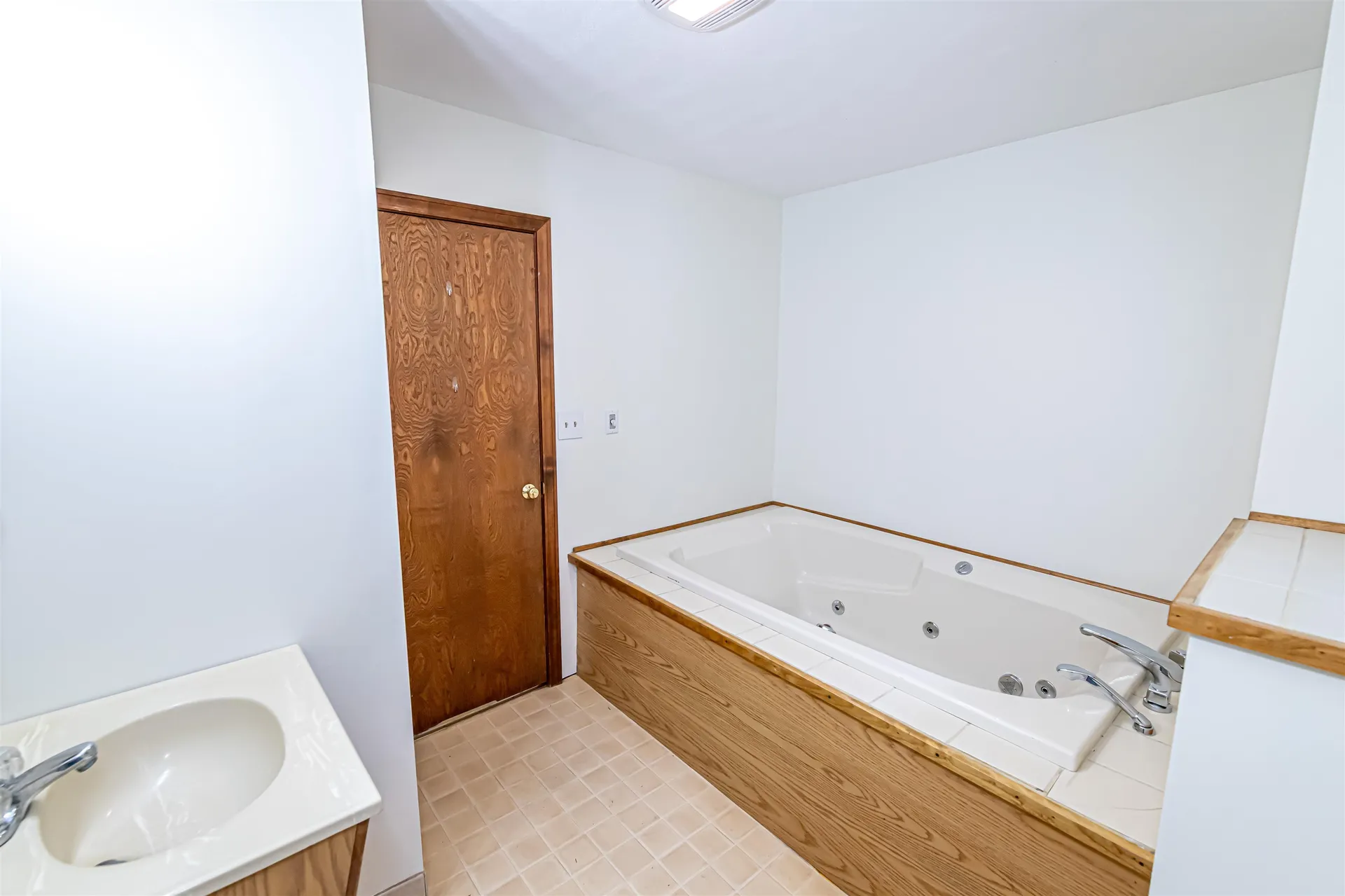 10 Merrill Lane Newmarket NH 03857