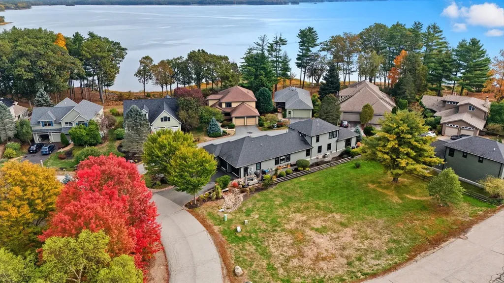 2 Osprey Lane Newmarket NH 03857