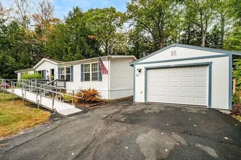 23 Eagles Way Alton NH 03809