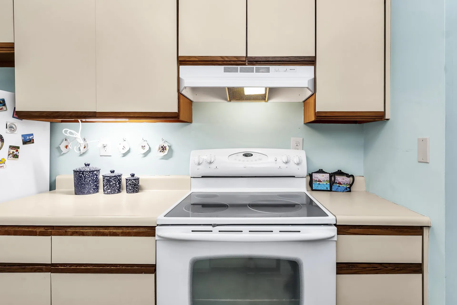 213 Abbott Farm Lane Hudson NH 03051