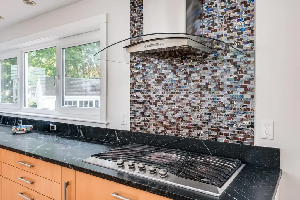 12 Thompson Lane Durham NH 03824