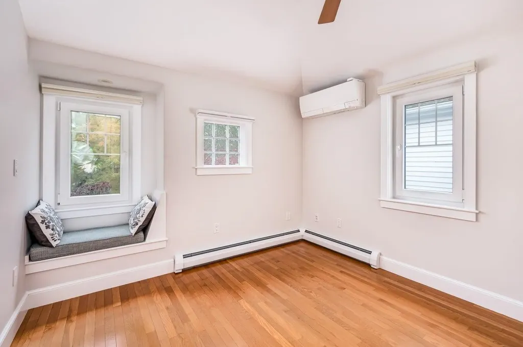 12 Thompson Lane Durham NH 03824