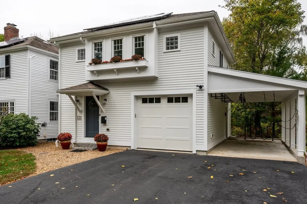 12 Thompson Lane Durham NH 03824