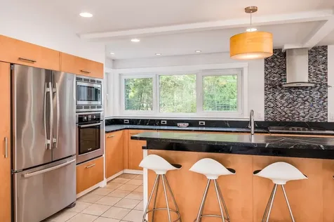 12 Thompson Lane Durham NH 03824