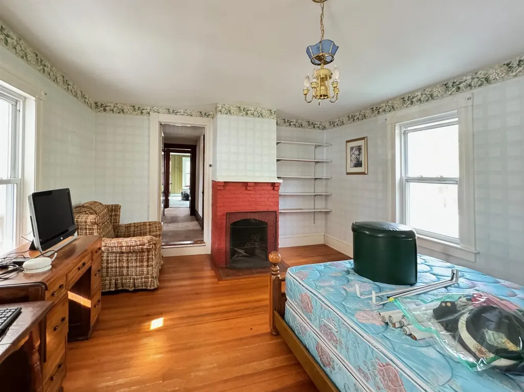 88 Green Street Bristol NH 03222