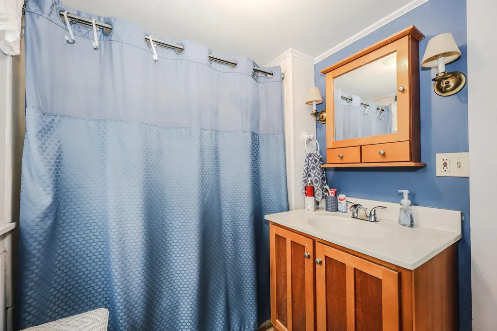 259 Pembroke Street Pembroke NH 03275