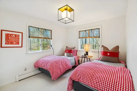 125 Redfield Proctor Road Hartford VT 05059