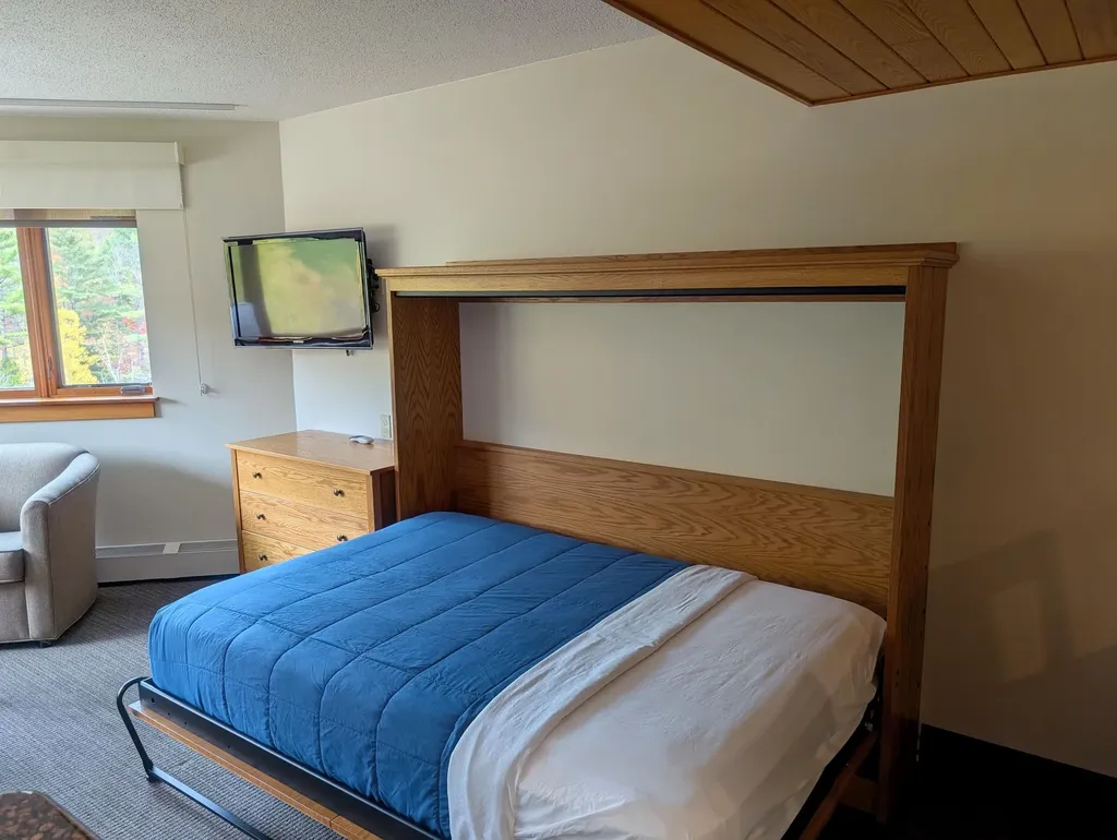 90 Loon Mountain Road Lincoln NH 03251