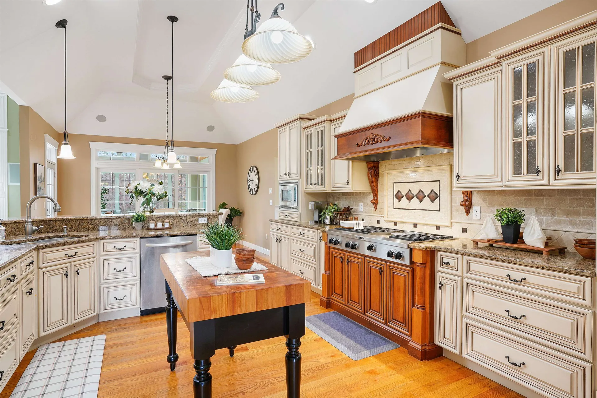 7 Buckhide Road Windham NH 03087