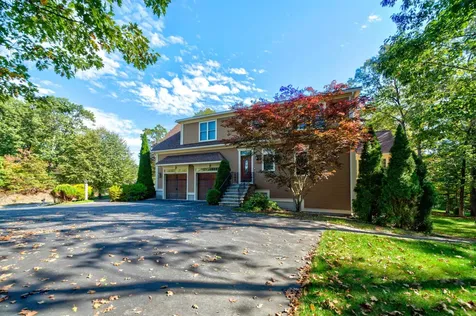 7 Buckhide Road Windham NH 03087