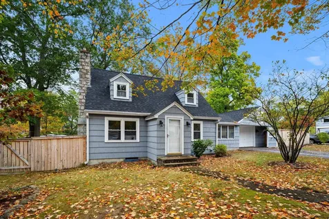 24 Fairbanks Street Manchester NH 03102