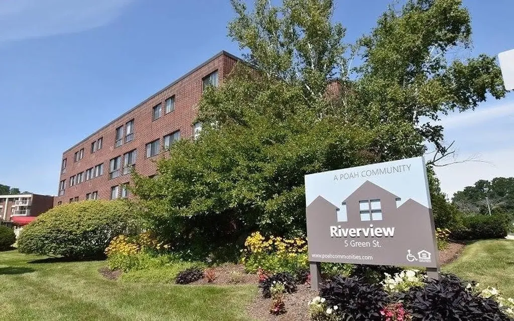 5 Green Street Dover NH 03820