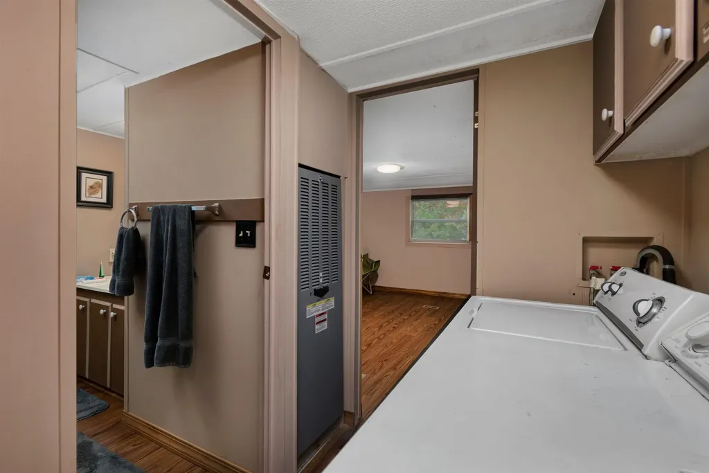 22 Cedar Lane Lee NH 03861